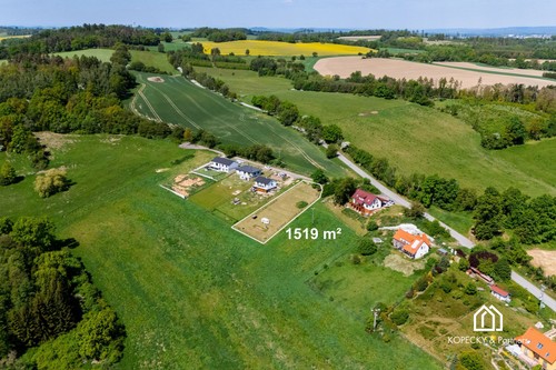 Prodej stavebního pozemku 1519 m²