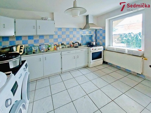 Prodej domu 176 m², pozemek 1785 m²