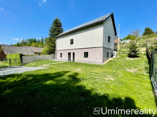 Prodej domu 140 m², pozemek 303 m²