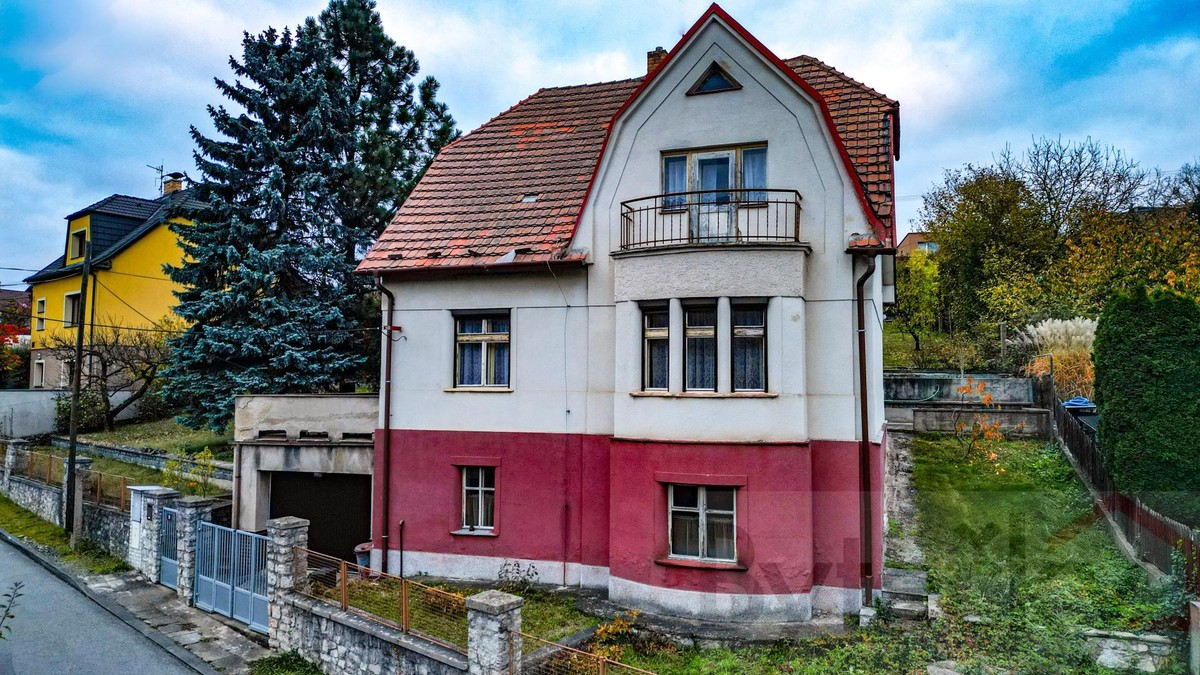 Prodej domu 200 m², pozemek 866 m²