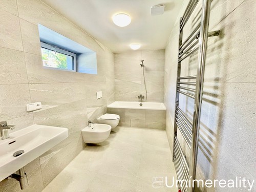 Prodej domu 140 m², pozemek 303 m²