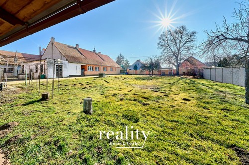 Prodej zemědělské usedlosti 500 m², pozemek 11645 m²
