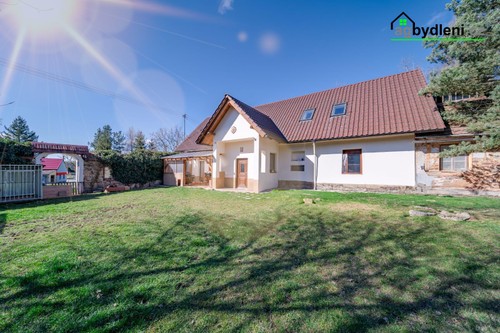 Prodej domu 240 m², pozemek 5595 m²
