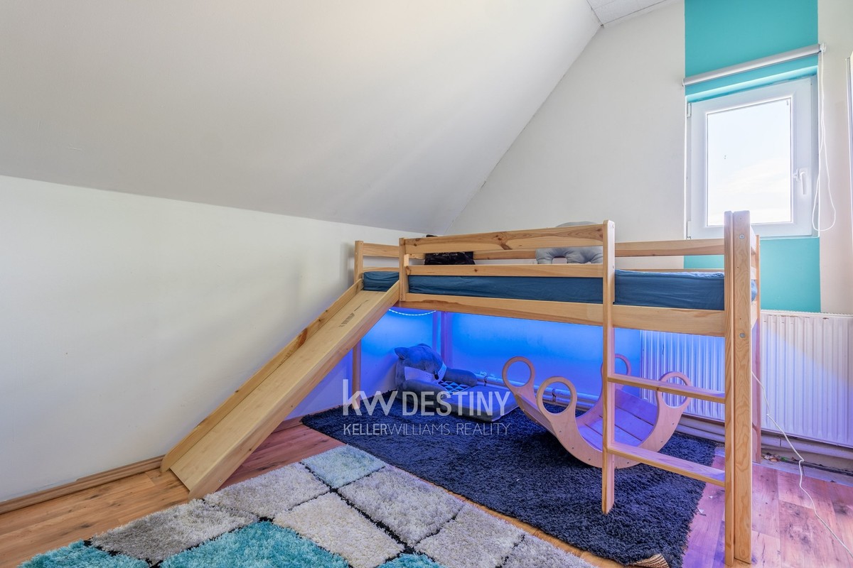 Prodej domu 230 m², pozemek 910 m²