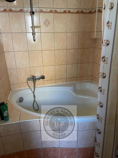 Prodaná chata 200 m², pozemek 1033 m²