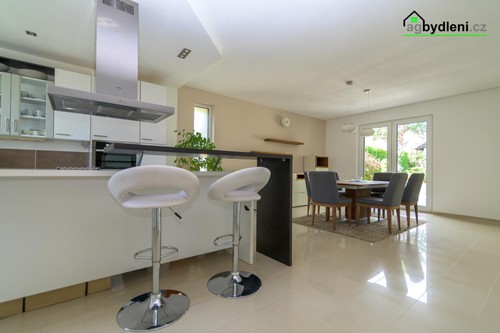 Prodej domu 99 m², pozemek 1489 m²
