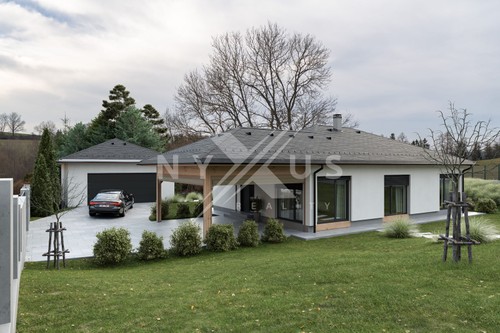 Prodej stavebního pozemku 2184 m²