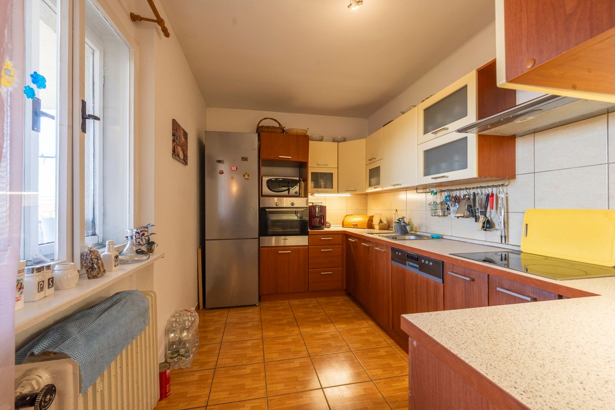 Prodej domu 190 m², pozemek 1212 m²