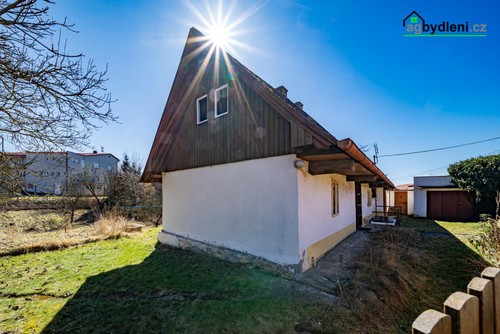 Prodej stavebního pozemku 1726 m²
