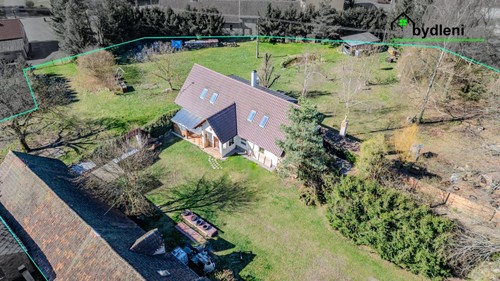 Prodej domu 240 m², pozemek 5595 m²