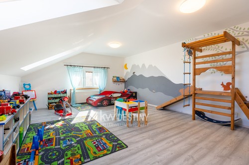 Prodaný dům 300 m², pozemek 676 m²