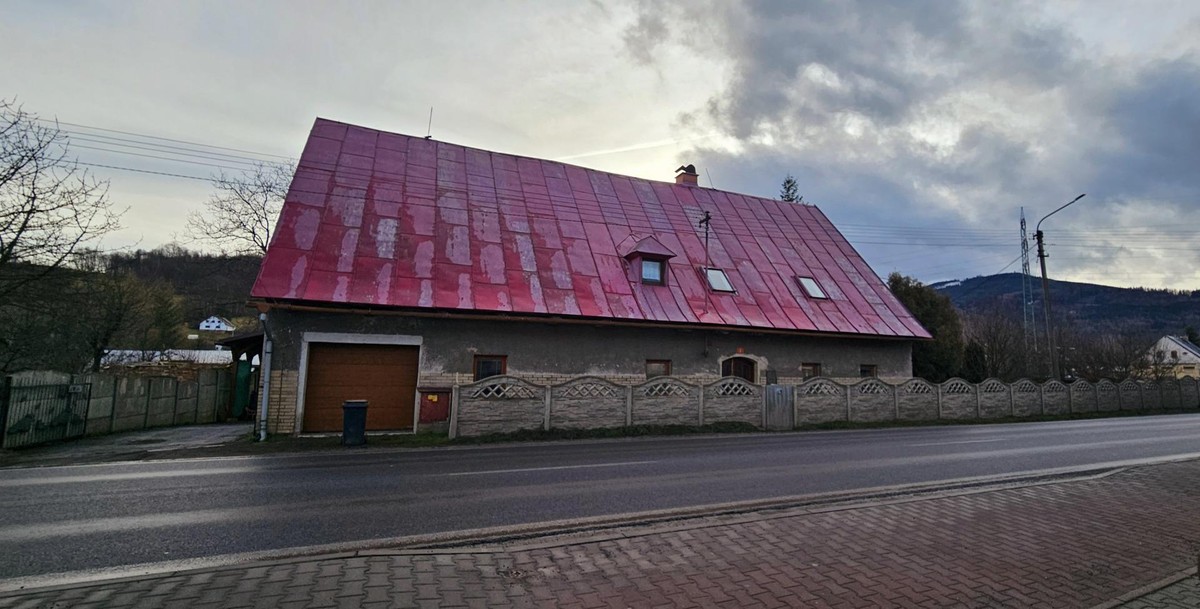 Prodej domu 326 m², pozemek 1175 m²