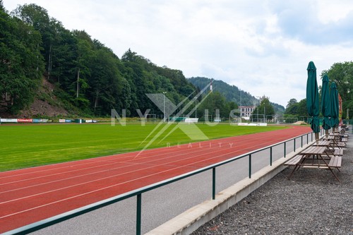 Prodej stavebního pozemku 1693 m²