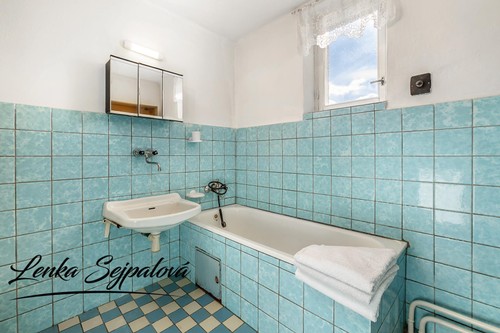Prodaný dům 177 m², pozemek 1333 m²