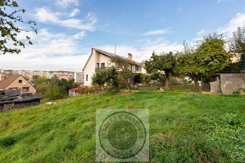 Prodej stavebního pozemku 636 m²
