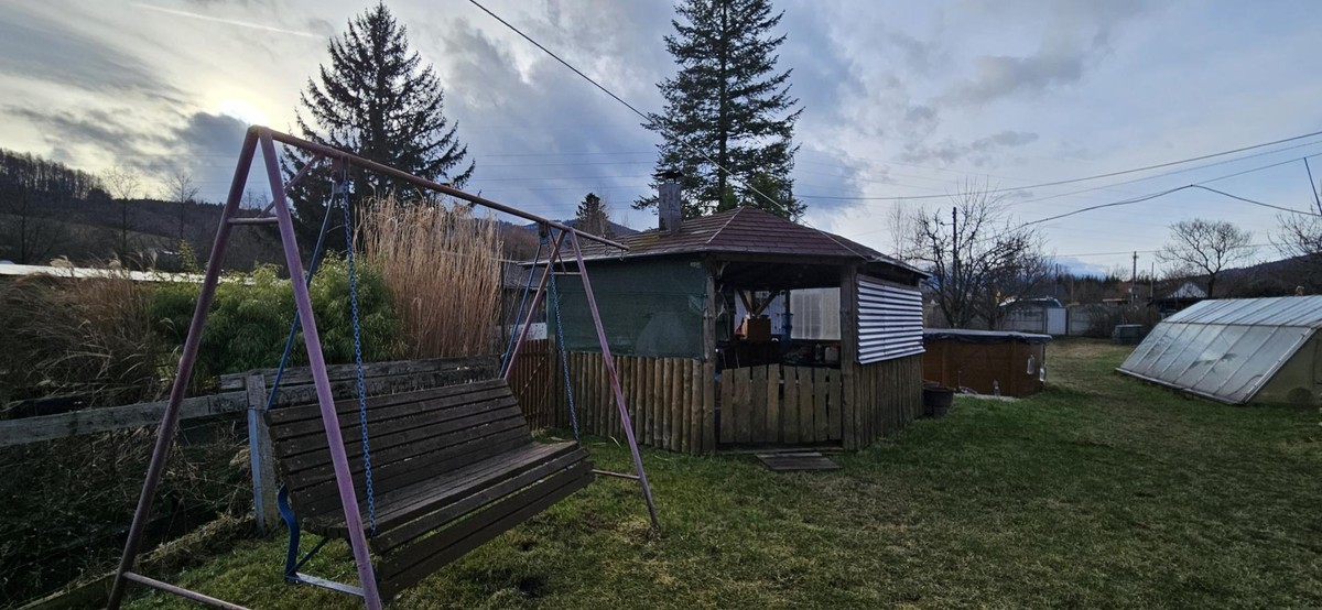Prodej domu 326 m², pozemek 1175 m²
