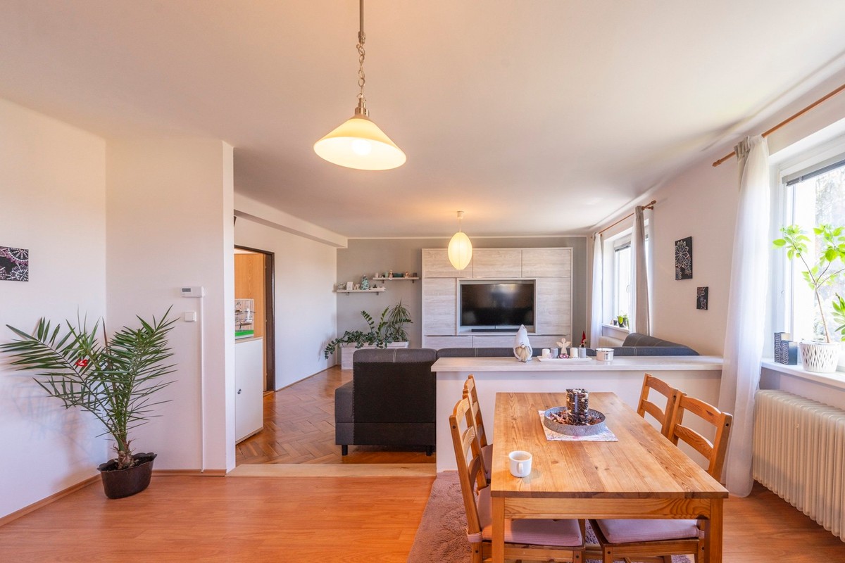 Prodej domu 190 m², pozemek 1212 m²