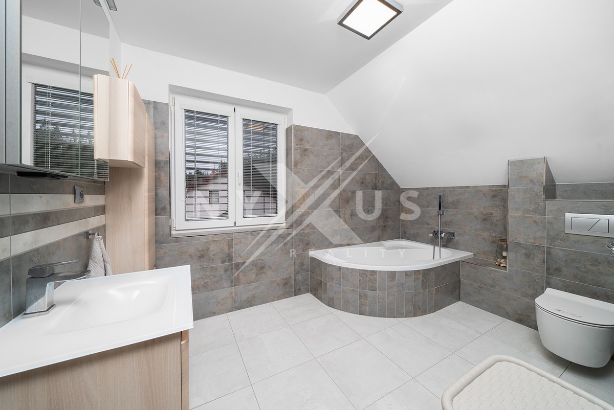 Prodej domu 166 m²
