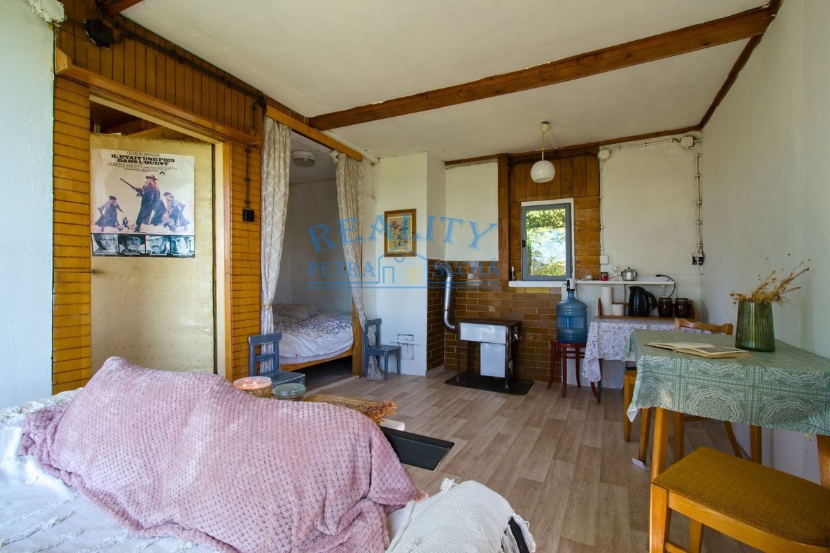 Prodej chaty 26 m², pozemek 1039 m²