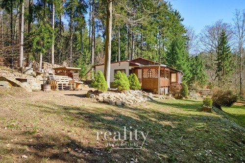 Prodaná chata 33 m², pozemek 520 m²
