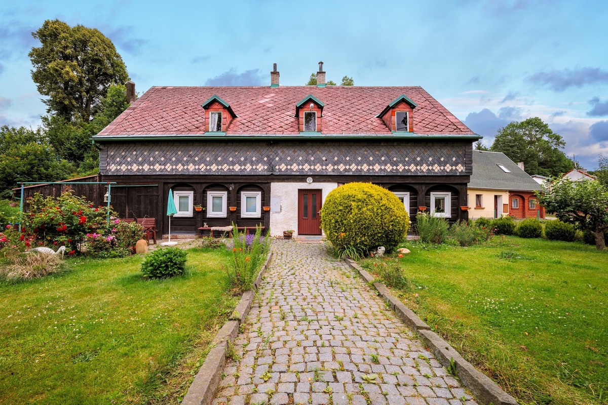 Prodej domu 206 m², pozemek 1317 m²