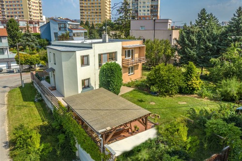 Prodaný dům 140 m², pozemek 382 m²