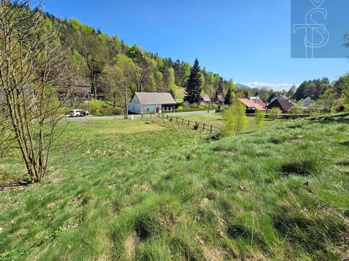 Prodej stavebního pozemku 1346 m²