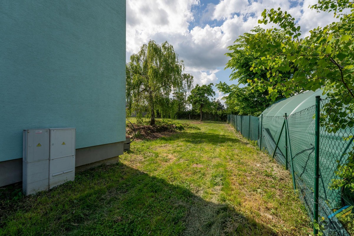 Prodej stavebního pozemku 996 m²