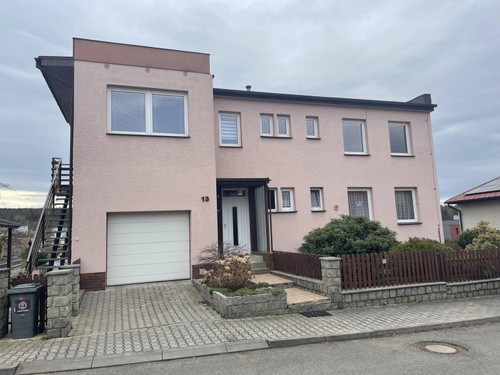 Prodaná vila 296 m², pozemek 815 m²