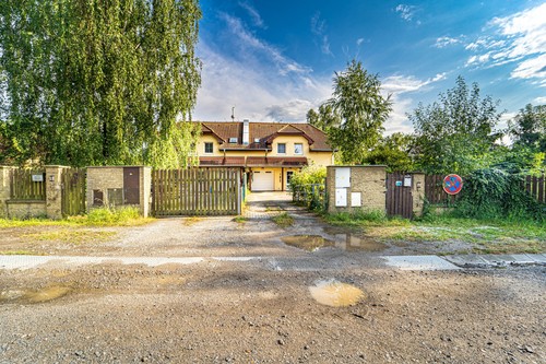 Prodaný dům 187 m², pozemek 900 m²