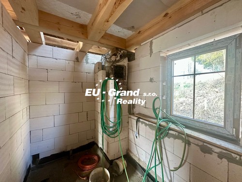Prodaný dům 200 m², pozemek 1605 m²