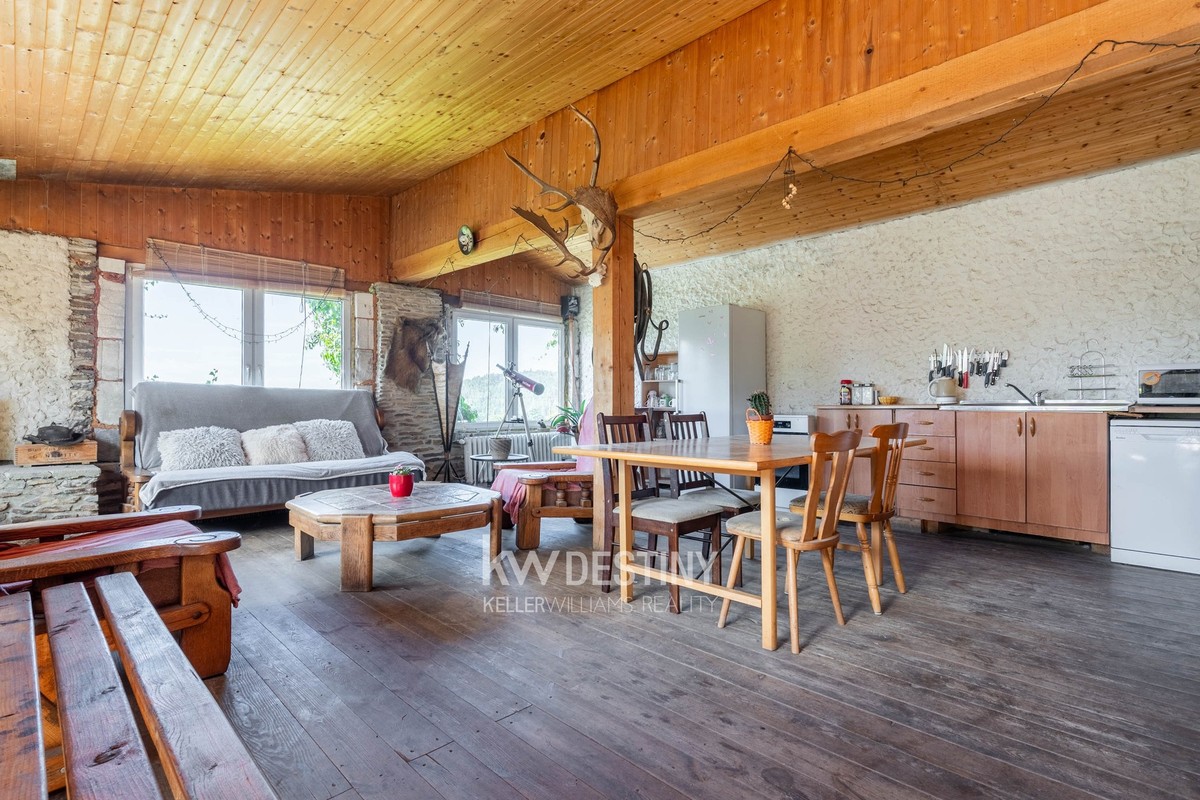 Prodej domu 230 m², pozemek 910 m²