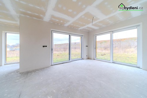 Prodej domu 143 m², pozemek 895 m²