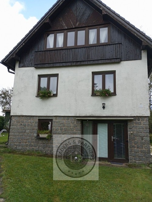 Prodaná chata 200 m², pozemek 1033 m²