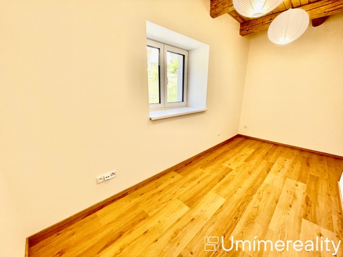 Prodej domu 140 m², pozemek 303 m²
