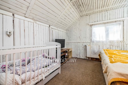 Prodaná chata 111 m², pozemek 305 m²