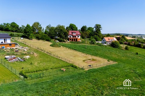 Prodej stavebního pozemku 1519 m²