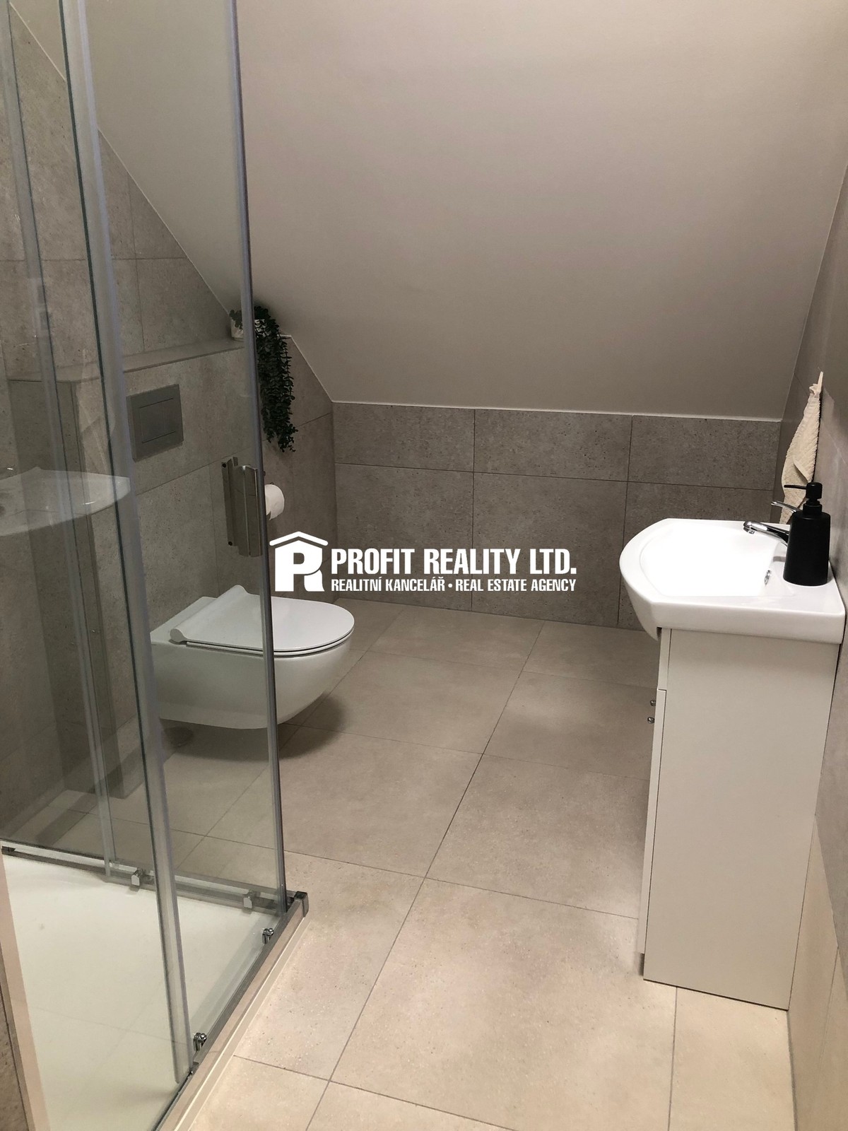 Prodej domu 195 m², pozemek 692 m²