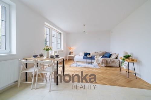 Prodej domu 354 m², pozemek 380 m²