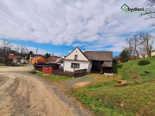 Prodej domu 70 m², pozemek 333 m²