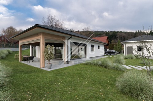 Prodej stavebního pozemku 2184 m²