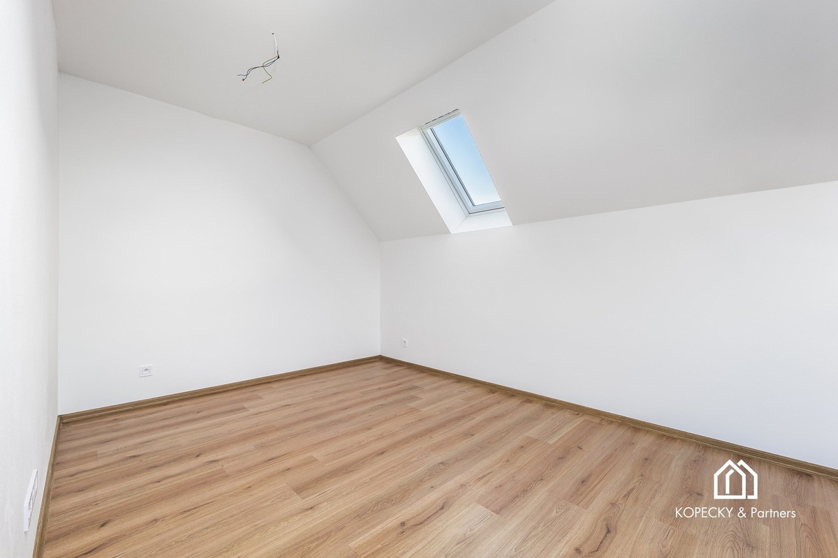 Prodej bytu 4+kk 114 m²