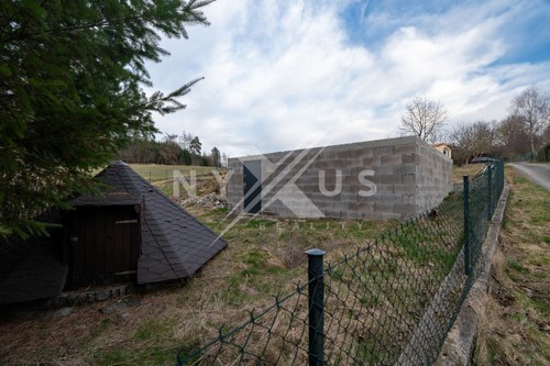 Prodej stavebního pozemku 2184 m²