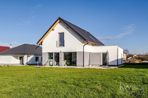 Prodaný dům 157 m², pozemek 979 m²