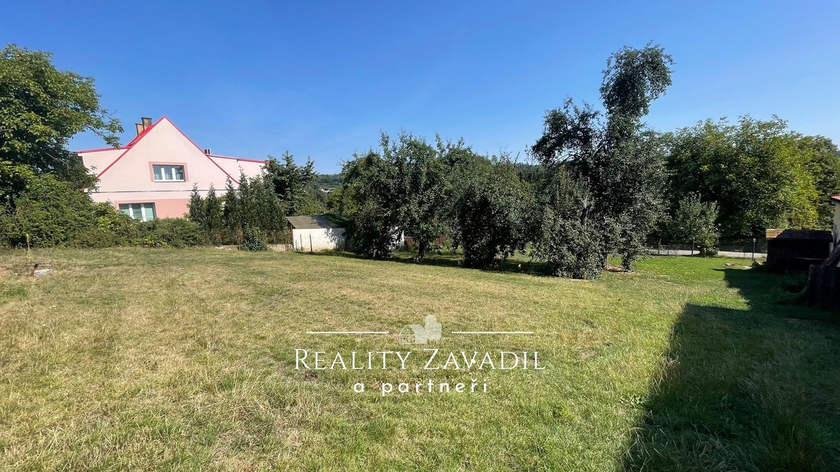 Prodej stavebního pozemku 813 m²