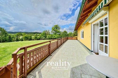 Prodaný dům 322 m², pozemek 9361 m²