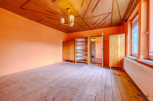 Prodaný dům 300 m², pozemek 1392 m²