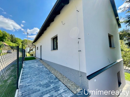 Prodej domu 140 m², pozemek 303 m²