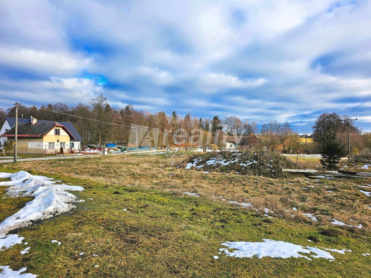 Prodej stavebního pozemku 1089 m²