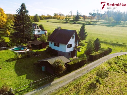 Prodej chaty 103 m², pozemek 585 m²